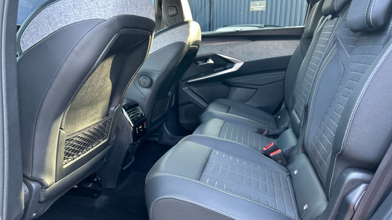 Peugeot 5008 1.2 Hybrid 145 GT 5dr e-DSC6 Petrol Estate